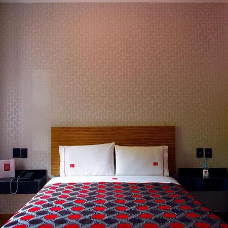 Six Hotel Guadalajara Expiatorio ภายนอก รูปภาพ
