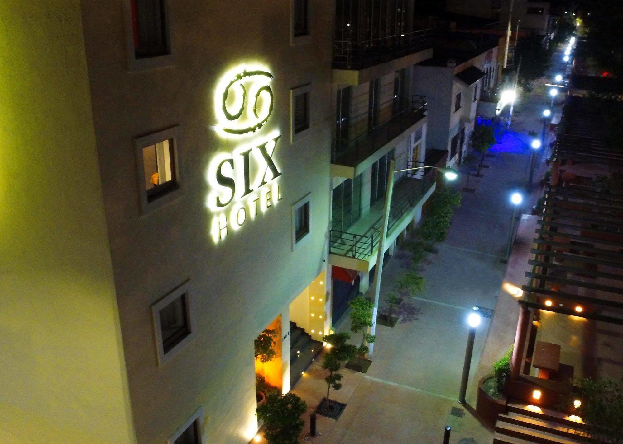 Six Hotel Guadalajara Expiatorio ภายนอก รูปภาพ